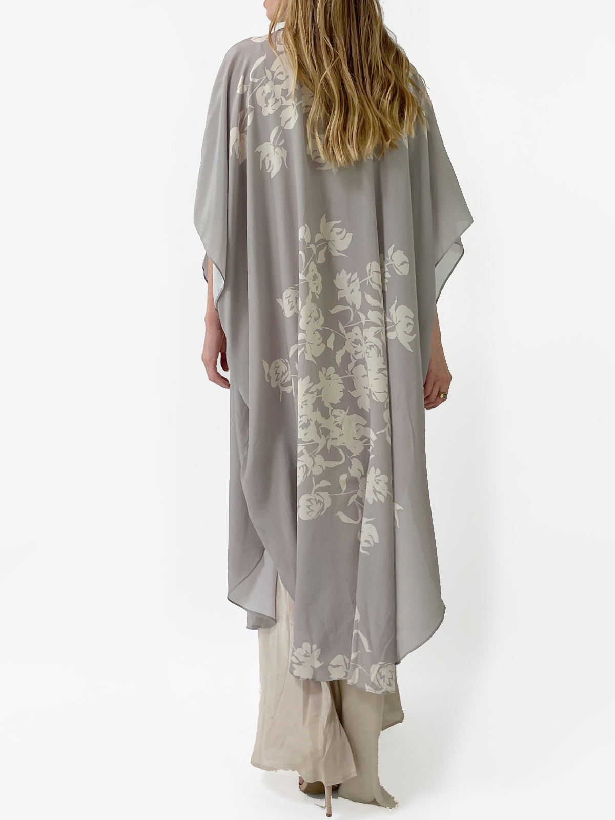 Scarlette Silk Crepe De Chine Caftan | Grey